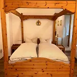 Appartement Schloss Weichs *